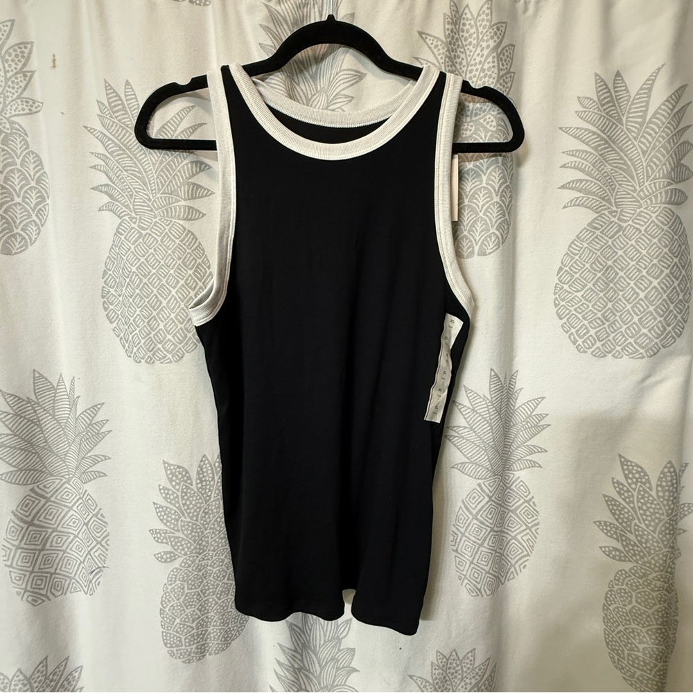 a new day 90s Black and White Women's Tank Top - NWT